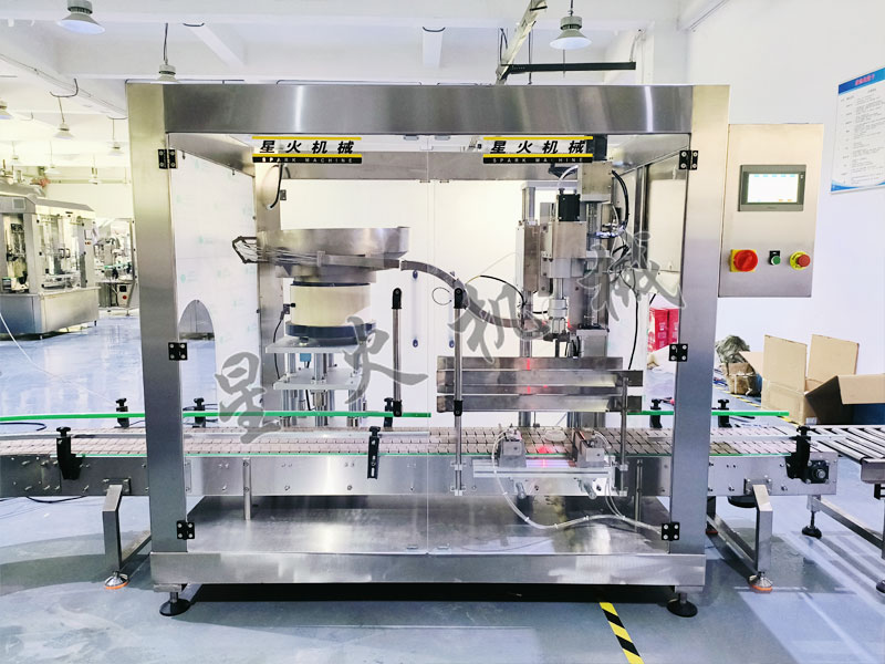 大桶自动理盖旋盖机展示